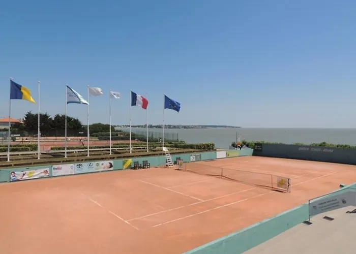 Maison F3 : Proche Et Commerces - Fr-1-71-58